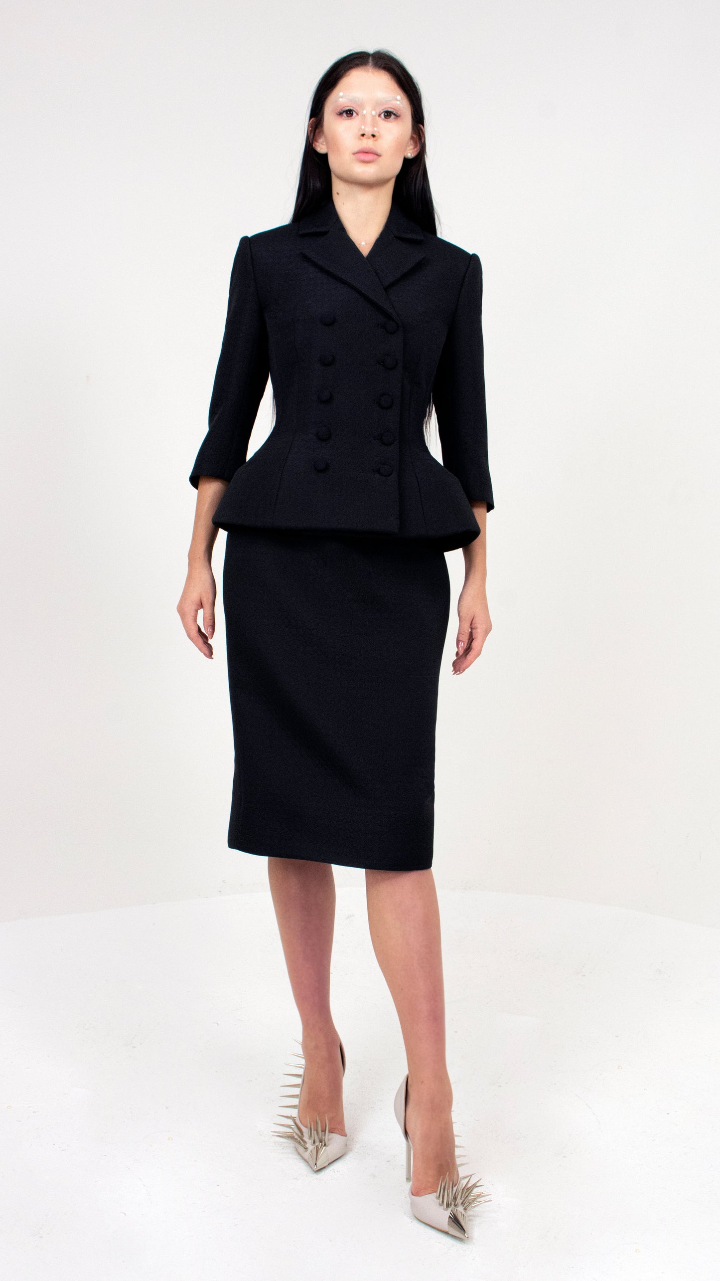 Hourglass classic jacket "as seen in Just like that "Nicole Ari Parker"