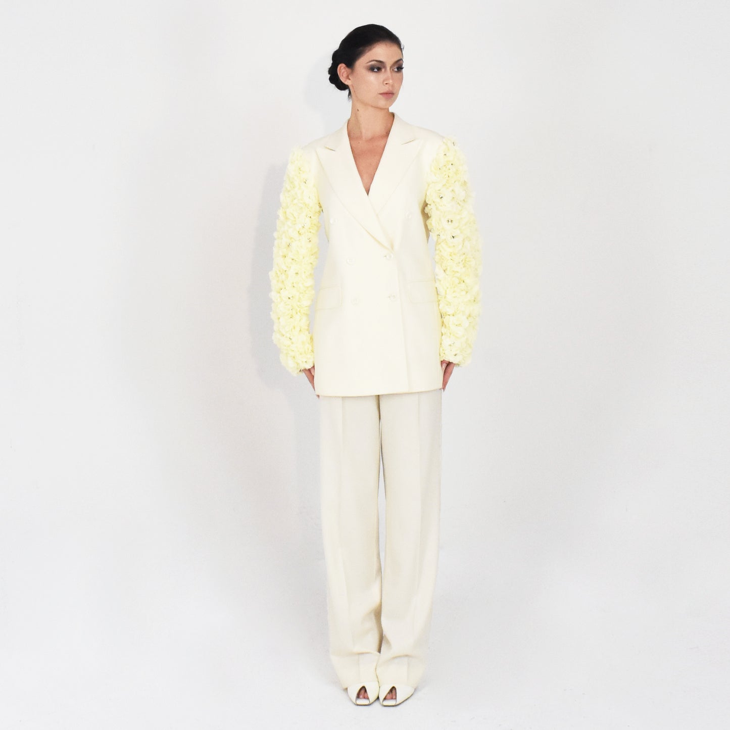 Hand embroidery flowers suit